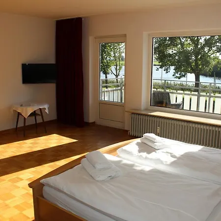 Zur Treene Hotel 3*