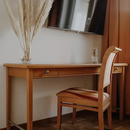 호텔 Zur Treene Schwabstedt