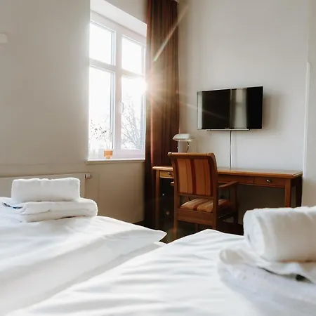 Zur Treene Hotel 3*